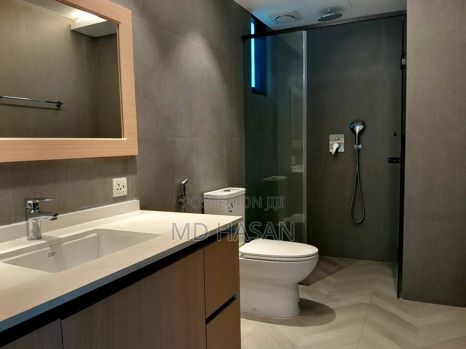 3bdrm Apartment in Semi- Furnished for rent