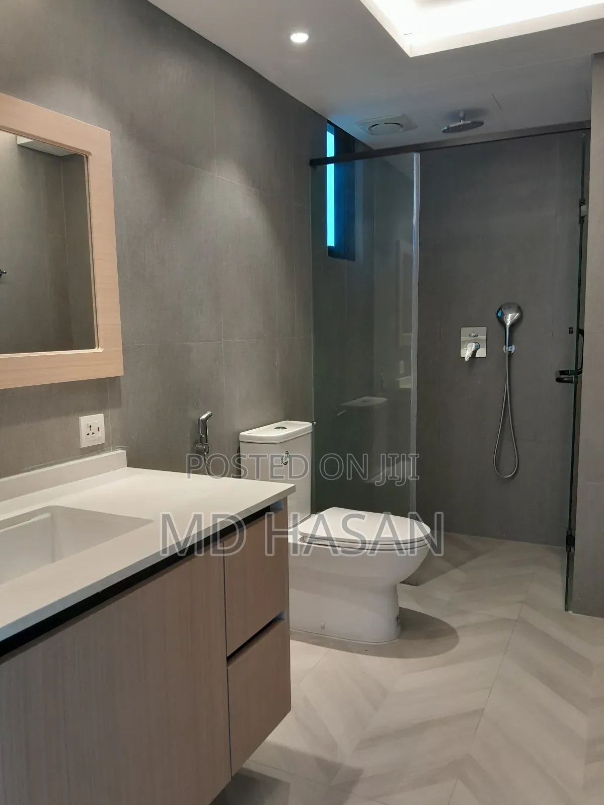 3bdrm Apartment in Semi- Furnished for rent