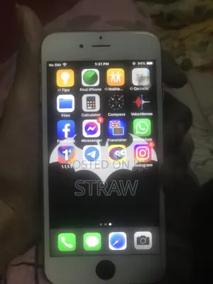Photo - Apple iPhone 6 16 GB Silver