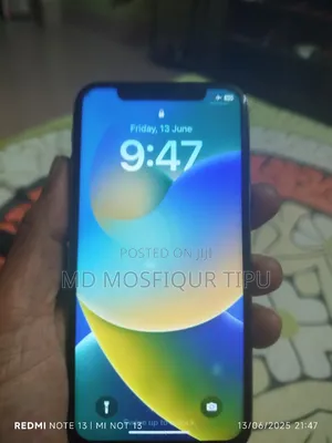 Photo - Apple iPhone X 64 GB White