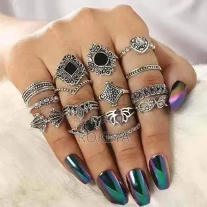 Photo - Finger Rings