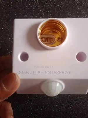 Photo - Infrared Pir Motion Sensor E27 Led Lamp Base Holder.