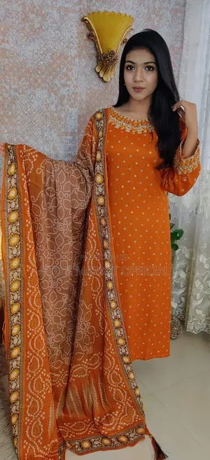 Kamij Lilan Emborder Kaj + Skin Pint