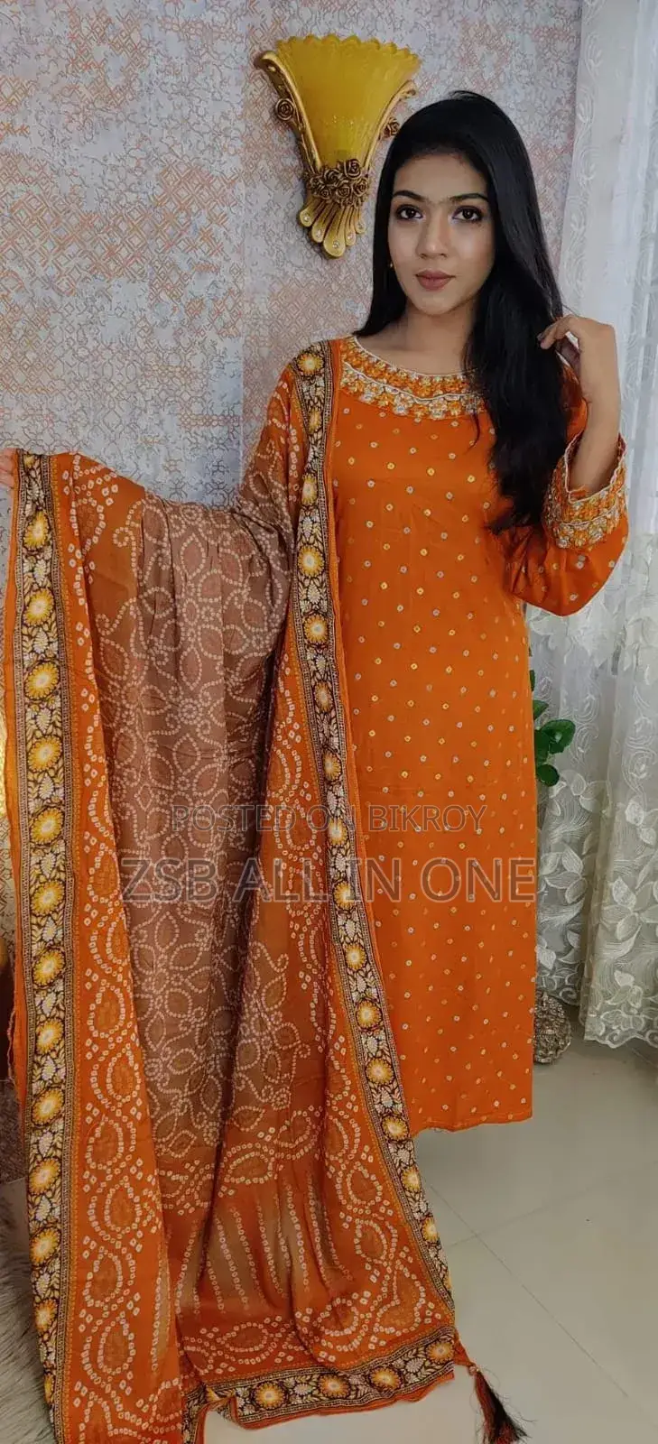 কামিজ লিনেন এমব্রয়ডারি কাজ + স্কিন প্রিন্ট