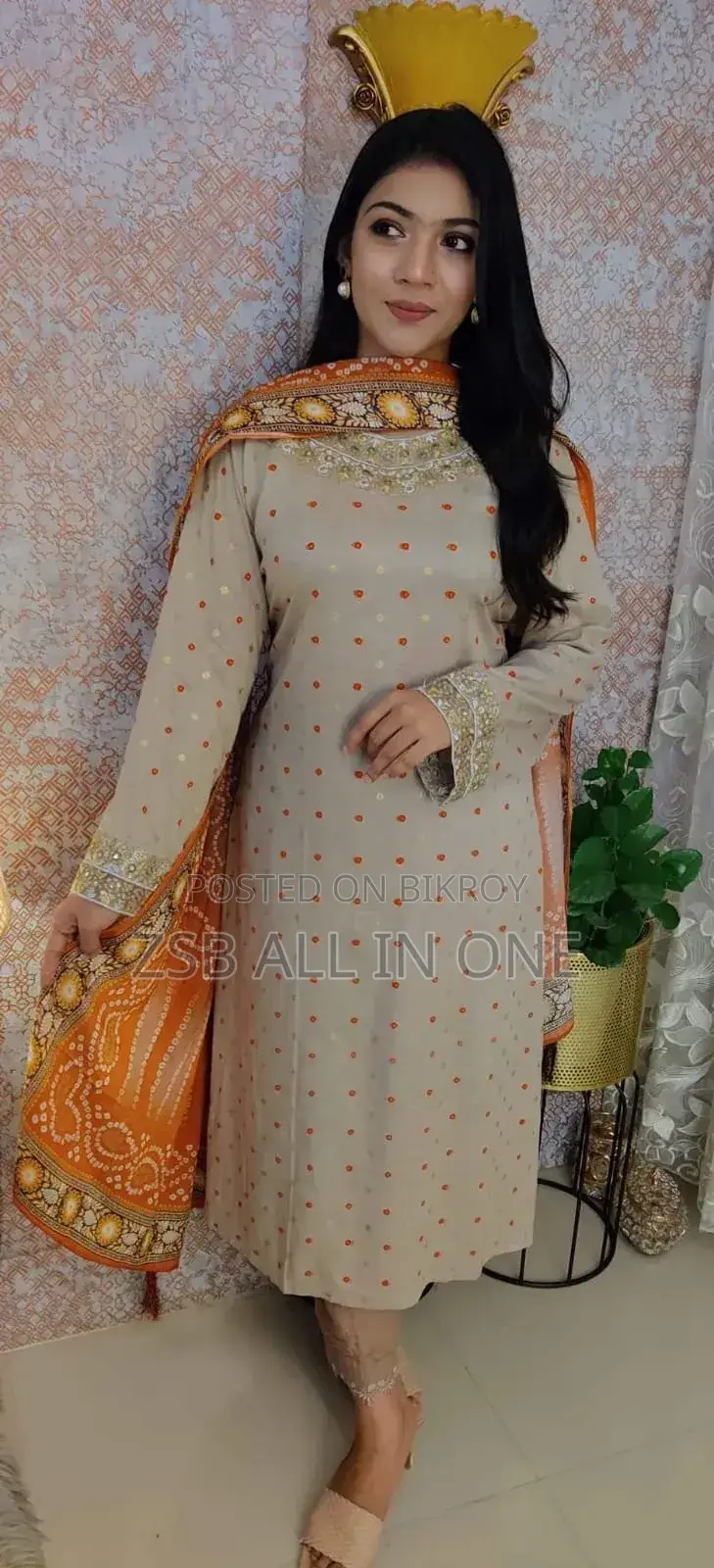 কামিজ লিনেন এমব্রয়ডারি কাজ + স্কিন প্রিন্ট