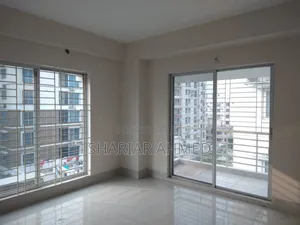 Photo - 3bdrm Apartment in Gulshan for rent
