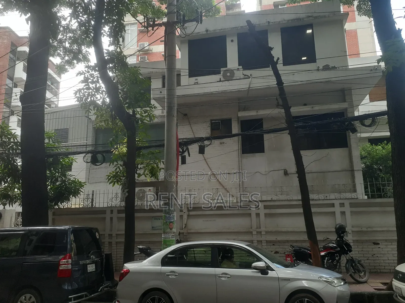 Triplex House for Rent in Banani