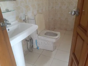 3bdrm Apartment in Banani for rent