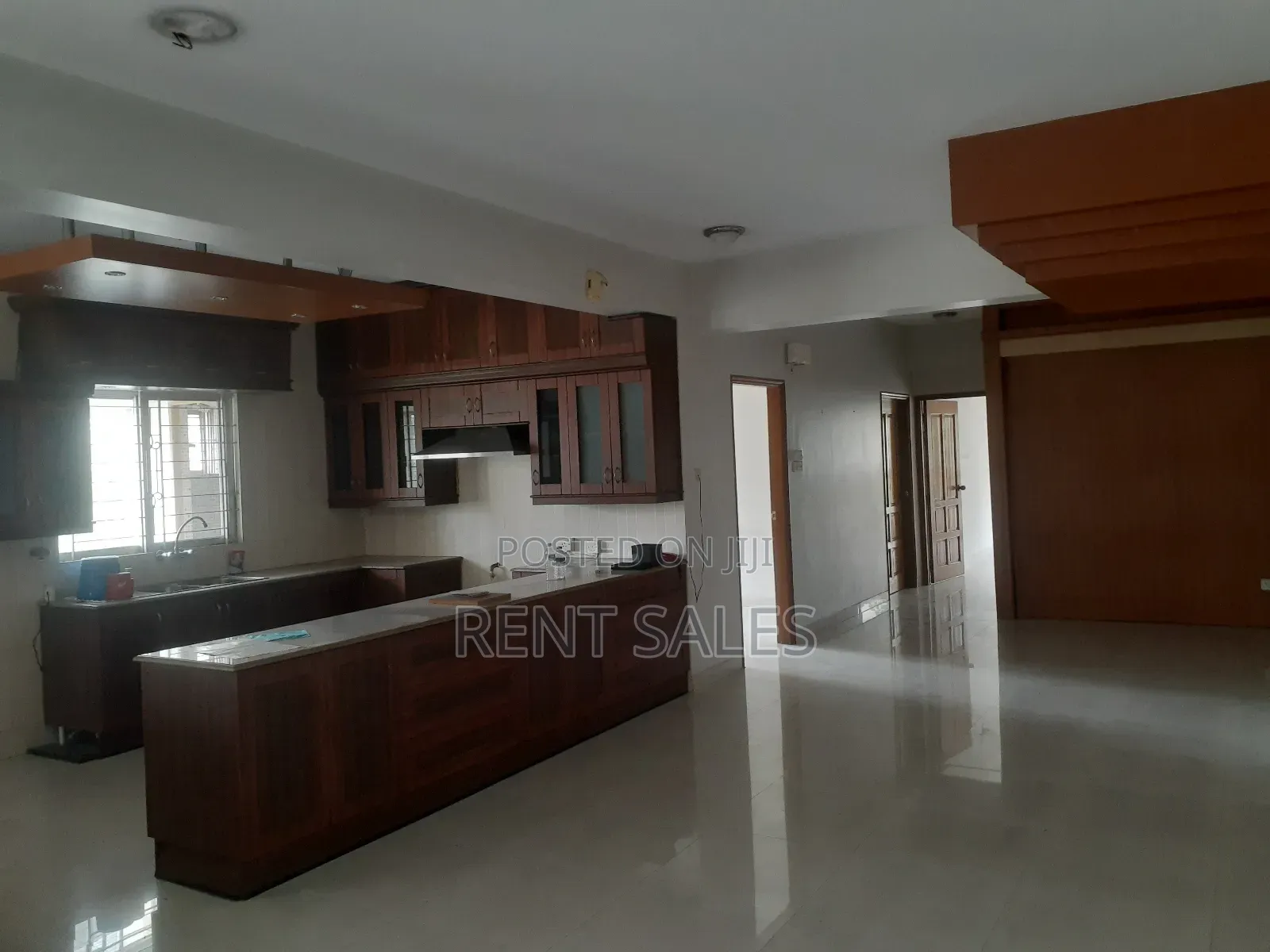 3bdrm Apartment in Banani for rent