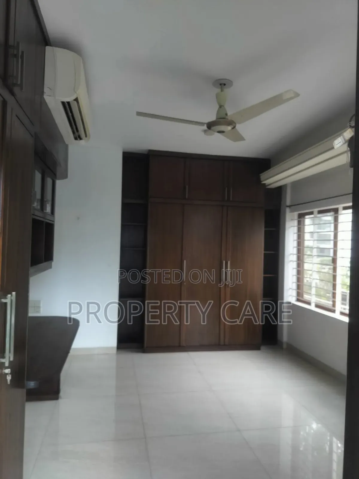 4bdrm Apartment in Gulshan for rent