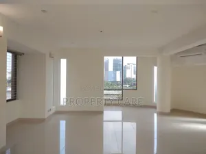 4bdrm Duplex in Gulshan for rent