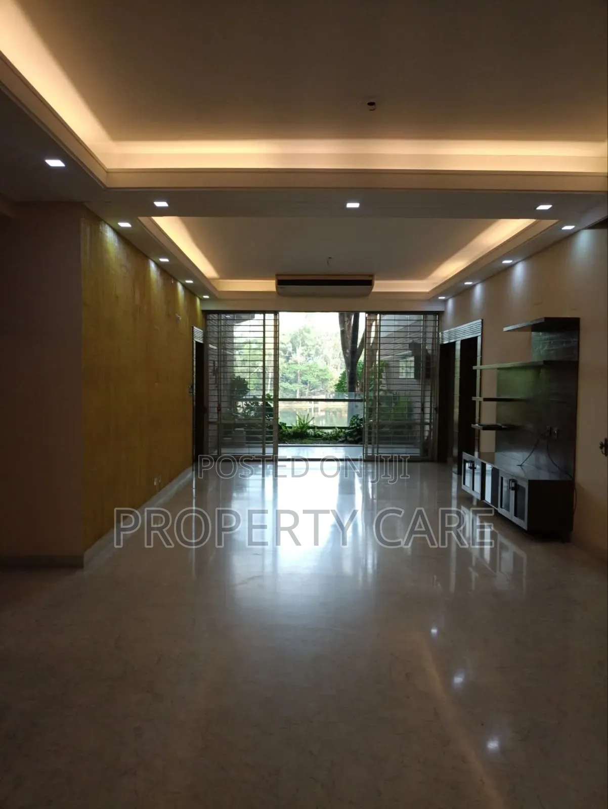 4bdrm Apartment in Gulshan for rent