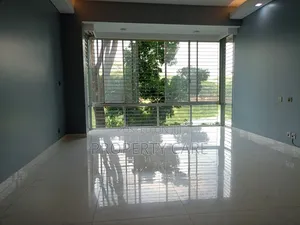 4bdrm Apartment in Gulshan for rent