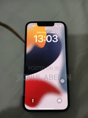Photo - Apple iPhone 13 Mini 128 GB Blue