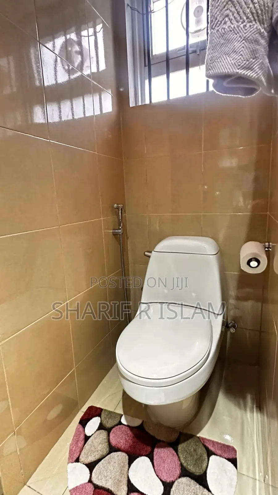 Furnished 4bdrm Apartment in Azaan House, Gulshan for rent