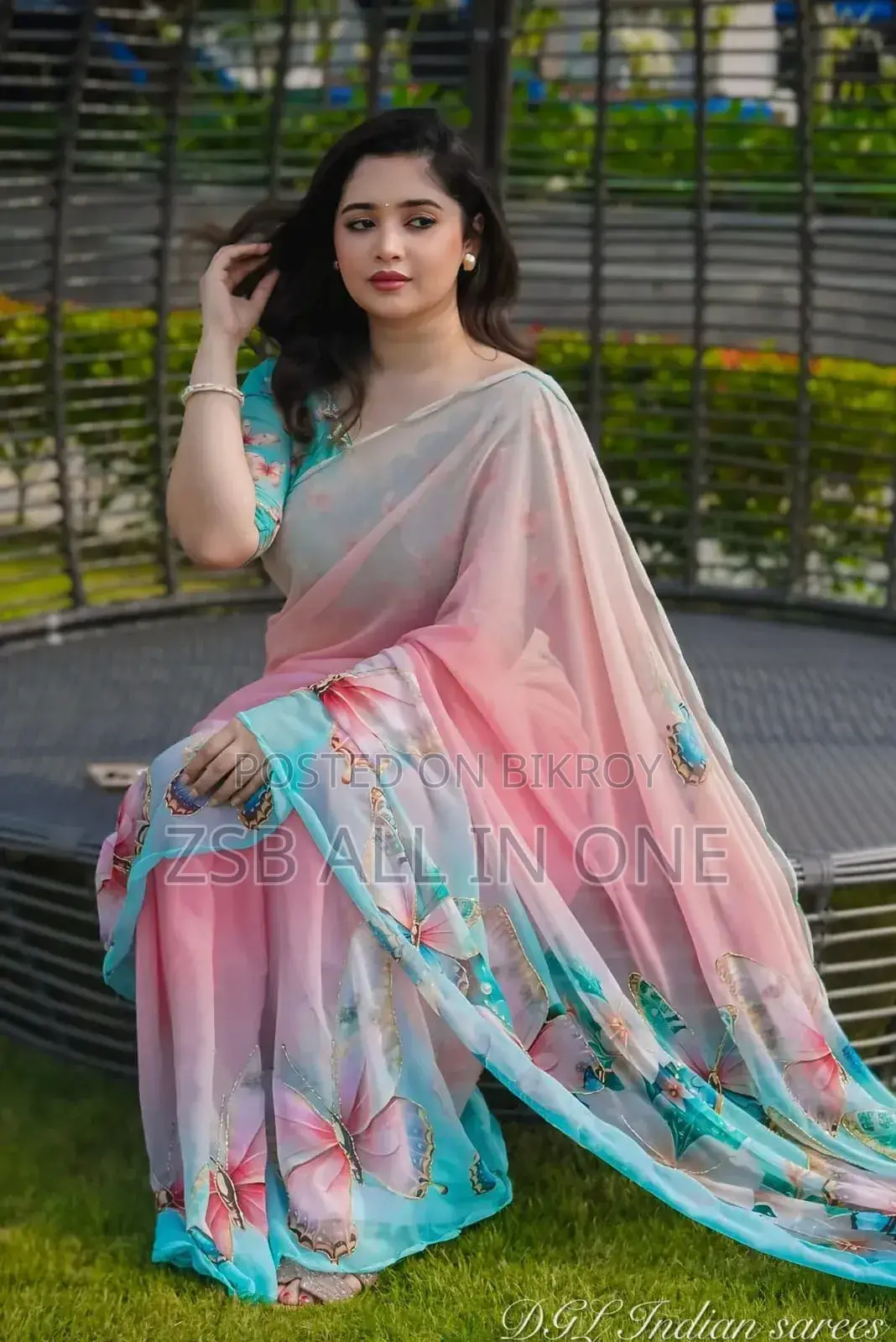Digital Print Saree With Blouse Piece New Products
