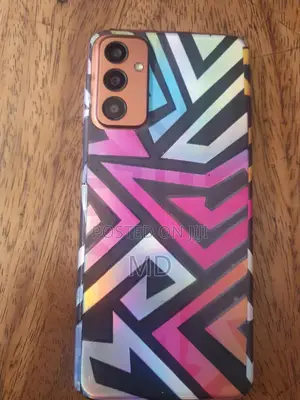 Samsung Galaxy F23 128 GB Gold