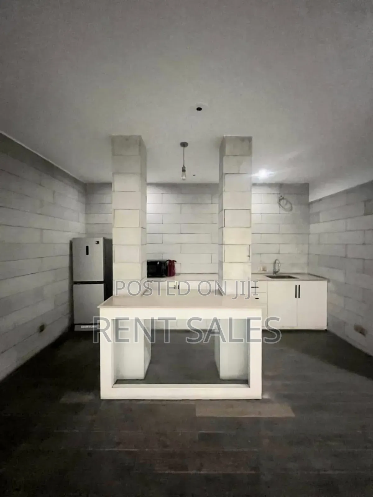 2500 SQFT Residence Building for Office Rent in Banani