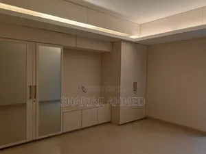 4bdrm Apartment in Gulshan for rent