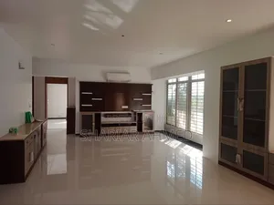 4bdrm Apartment in Gulshan for rent