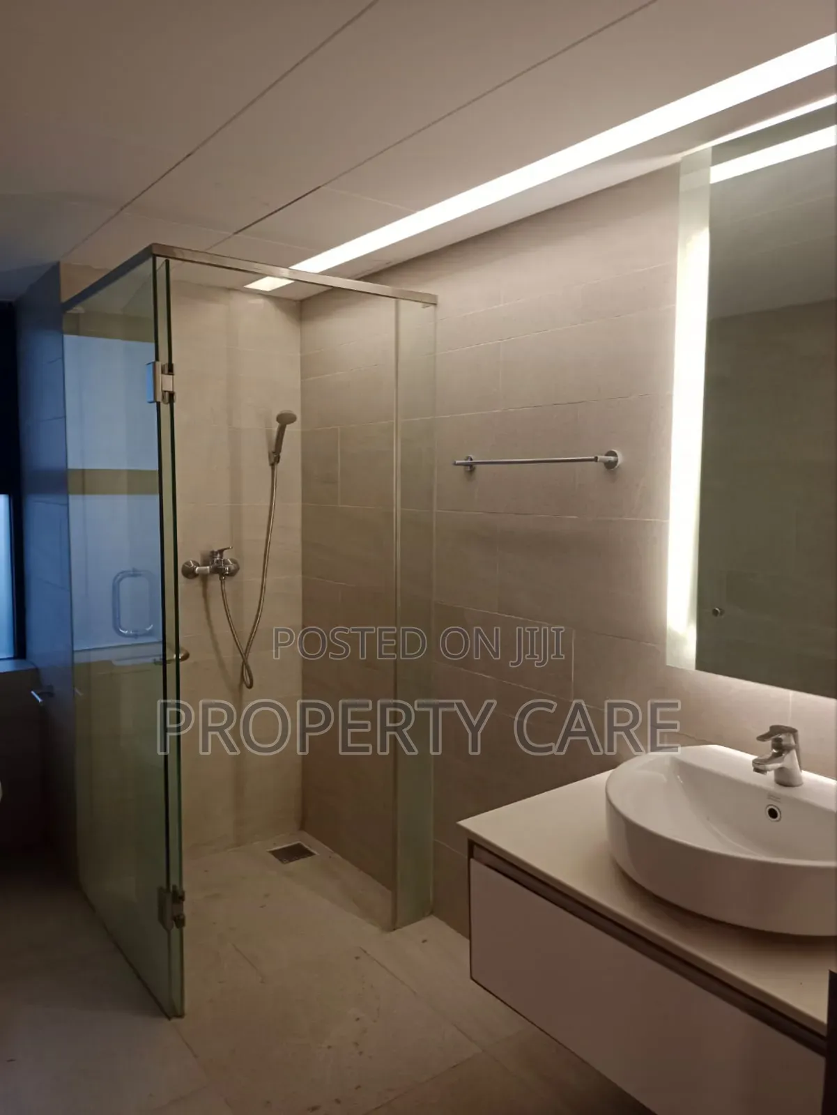 4bdrm Apartment in Gulshan for rent