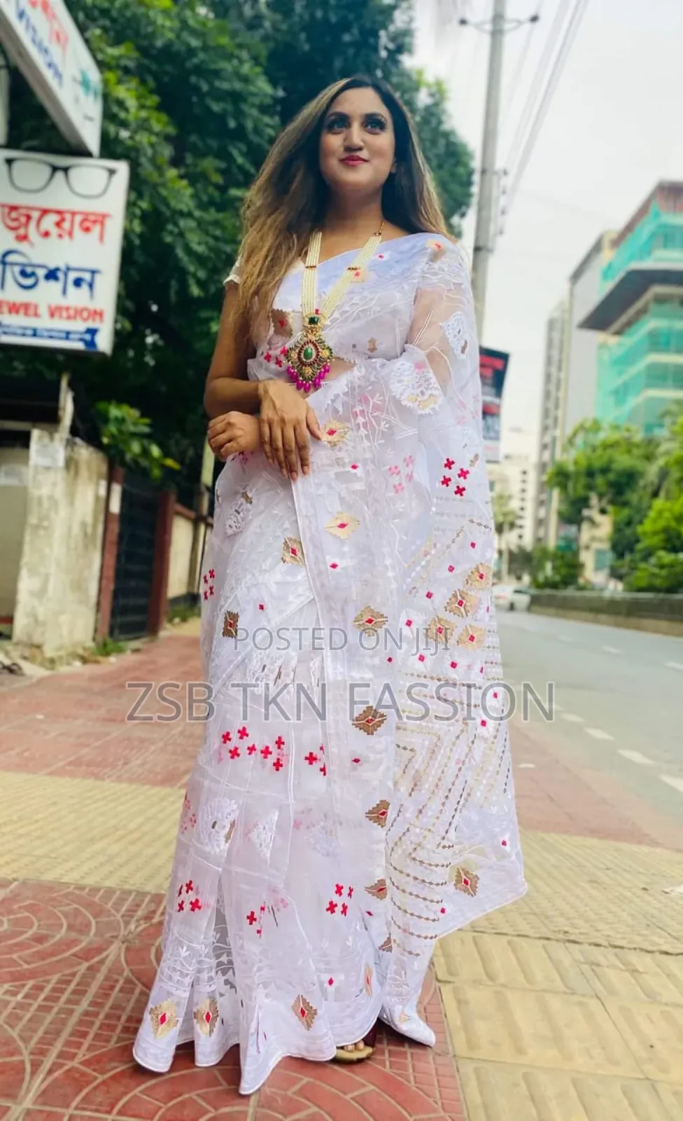 Aap Udhar Jana Saree