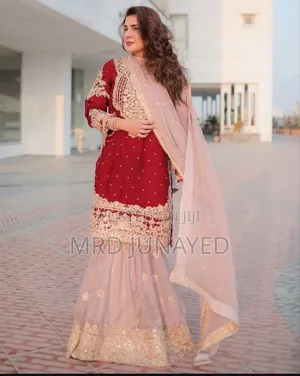 Photo - Luxury Party Wear