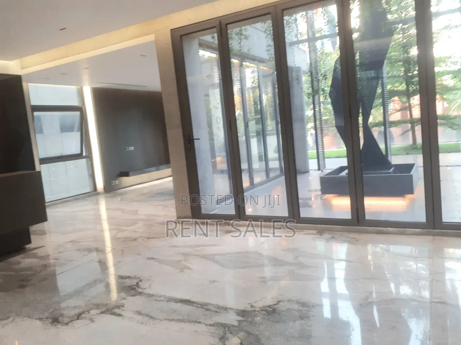 G+5 Storied New Building Available for Rent