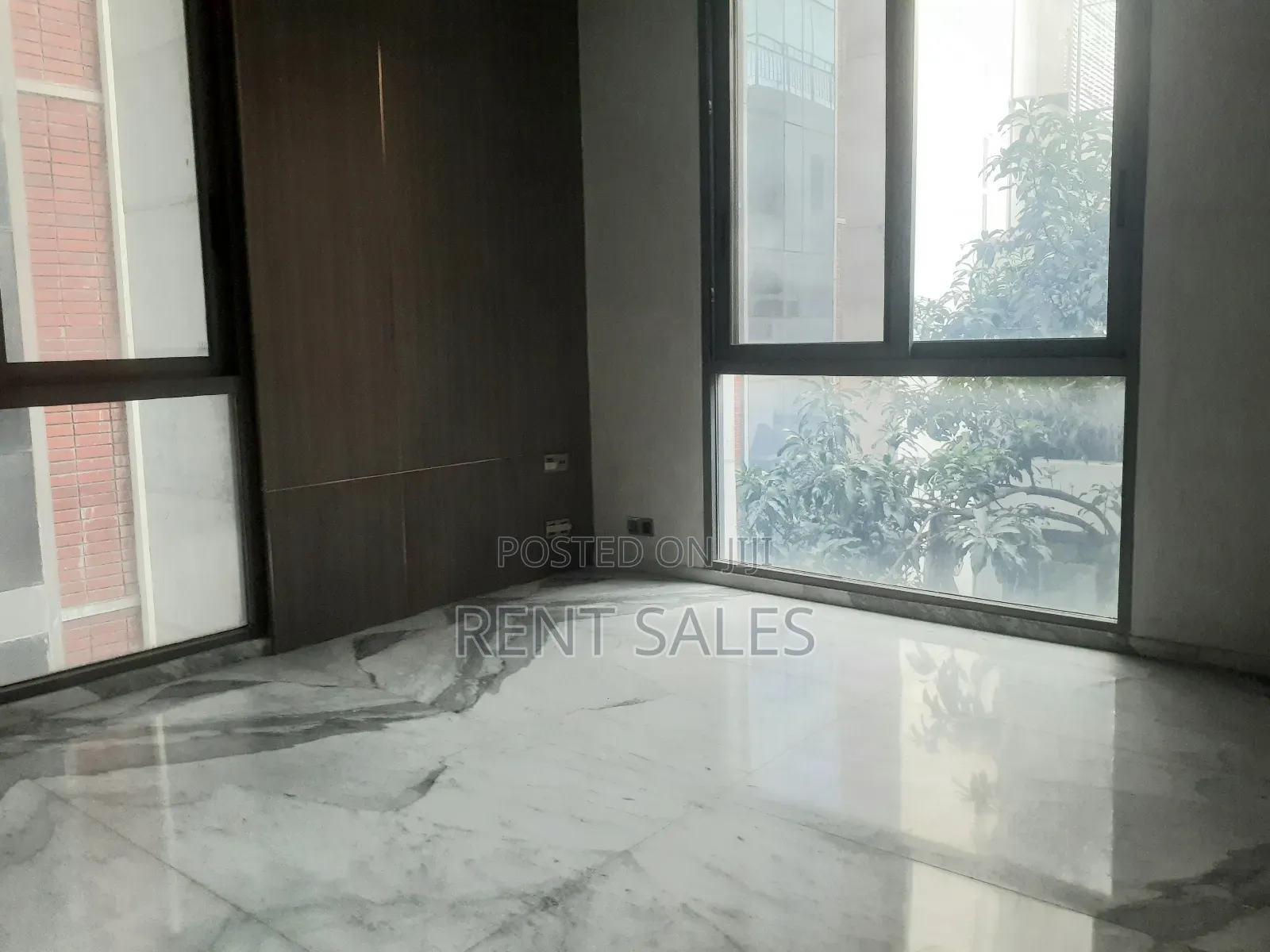 G+5 Storied New Building Available for Rent