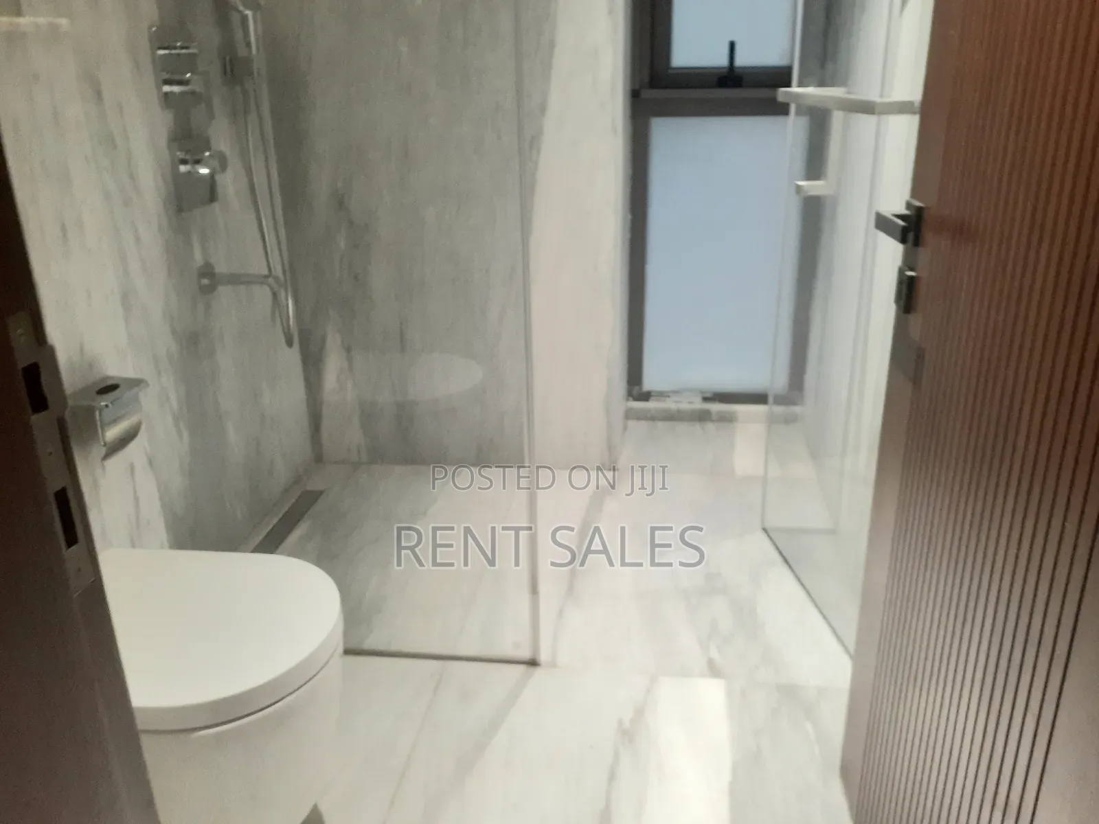 G+5 Storied New Building Available for Rent