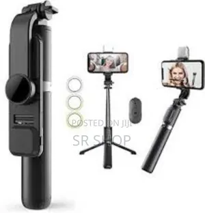 Photo - Q07 Selfie Stick With Light and Bluetooth Remote Control
