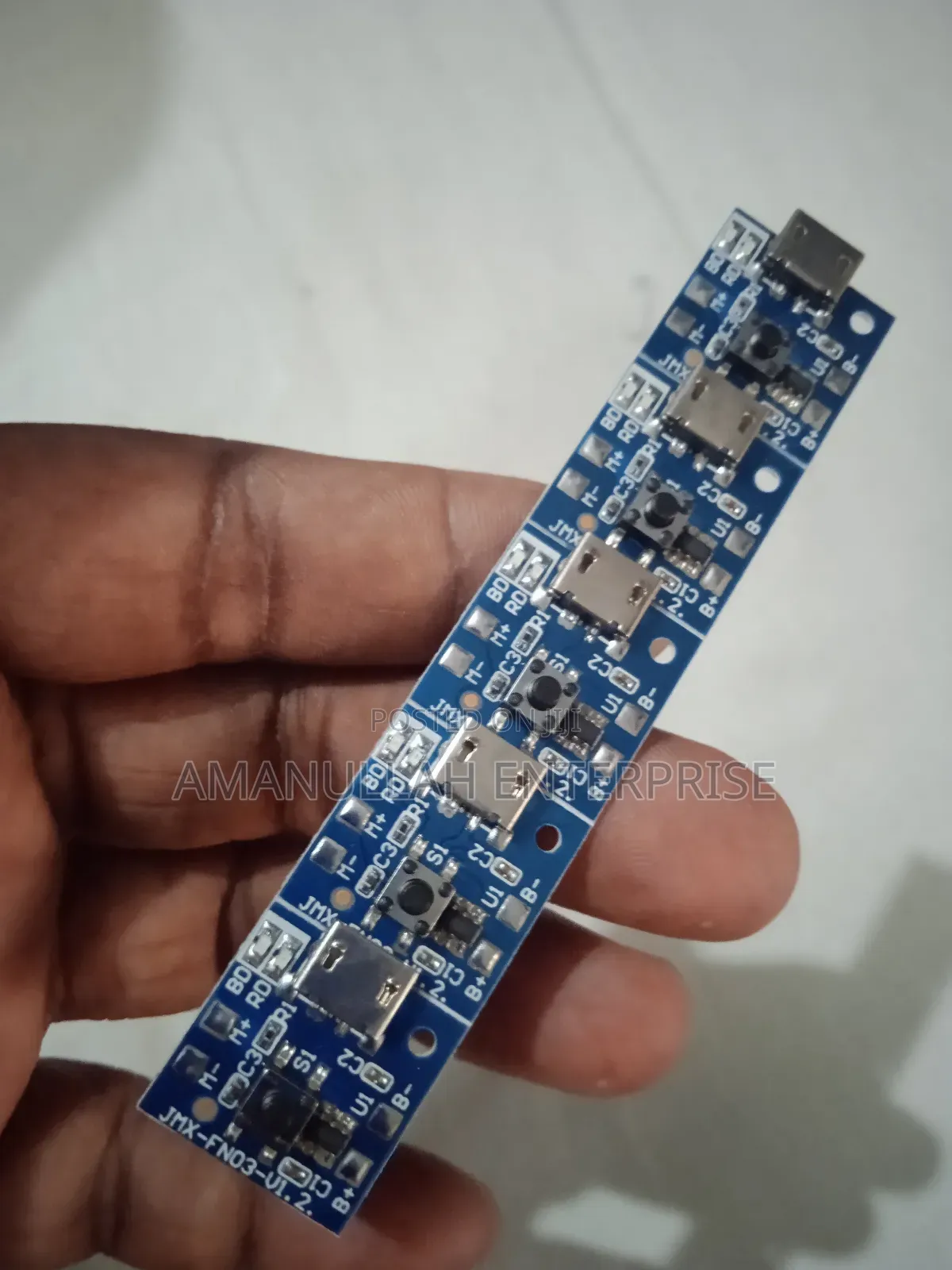Mini Dc Rechargeable Fan Circuit Board With 3 Level Speed.