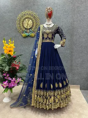 রেডিমেড পার্টি ড্রেস