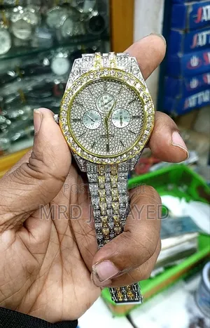 Photo - Men's Womens Round Silver White Gold Radium Dial Wrist Watch