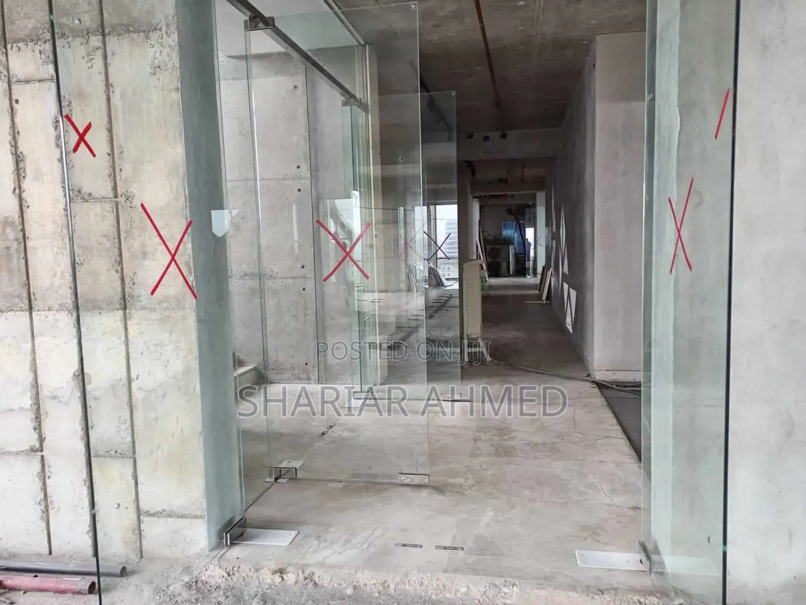 3040 Sq Ft Open Floor Rent for (Bank/Shop/Office/Showroom)