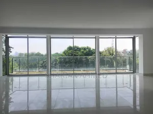 3040 Sq Ft Open Floor Rent for (Bank/Shop/Office/Showroom)