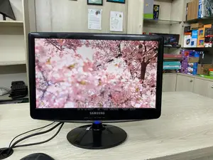 Desktop Computer 8GB Intel Core I5 SSD 128GB