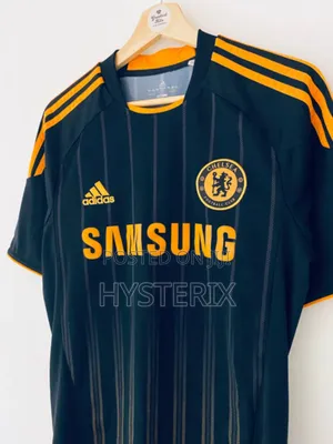 Photo - Chelsea Away Jersey Retro