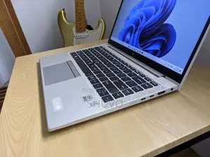 Photo - Laptop HP EliteBook 840 G7 16GB Intel Core I7 SSD 512GB