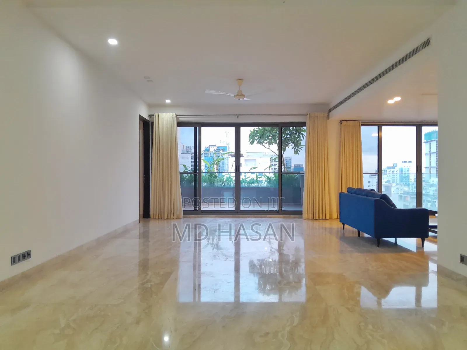 4bdrm Apartment in Semi Furnished for rent