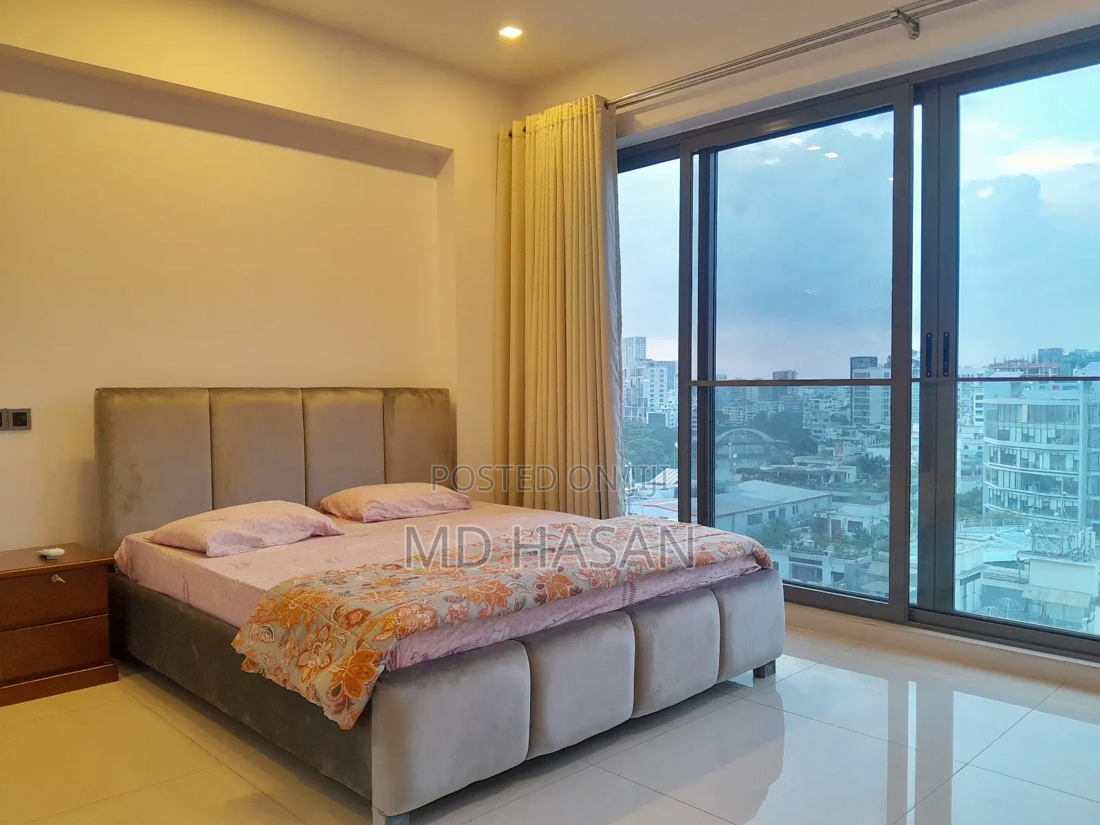 4bdrm Apartment in Semi Furnished for rent