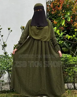 বল প্রিন্ট বোরকা (শুধুমাত্র বোরকা)