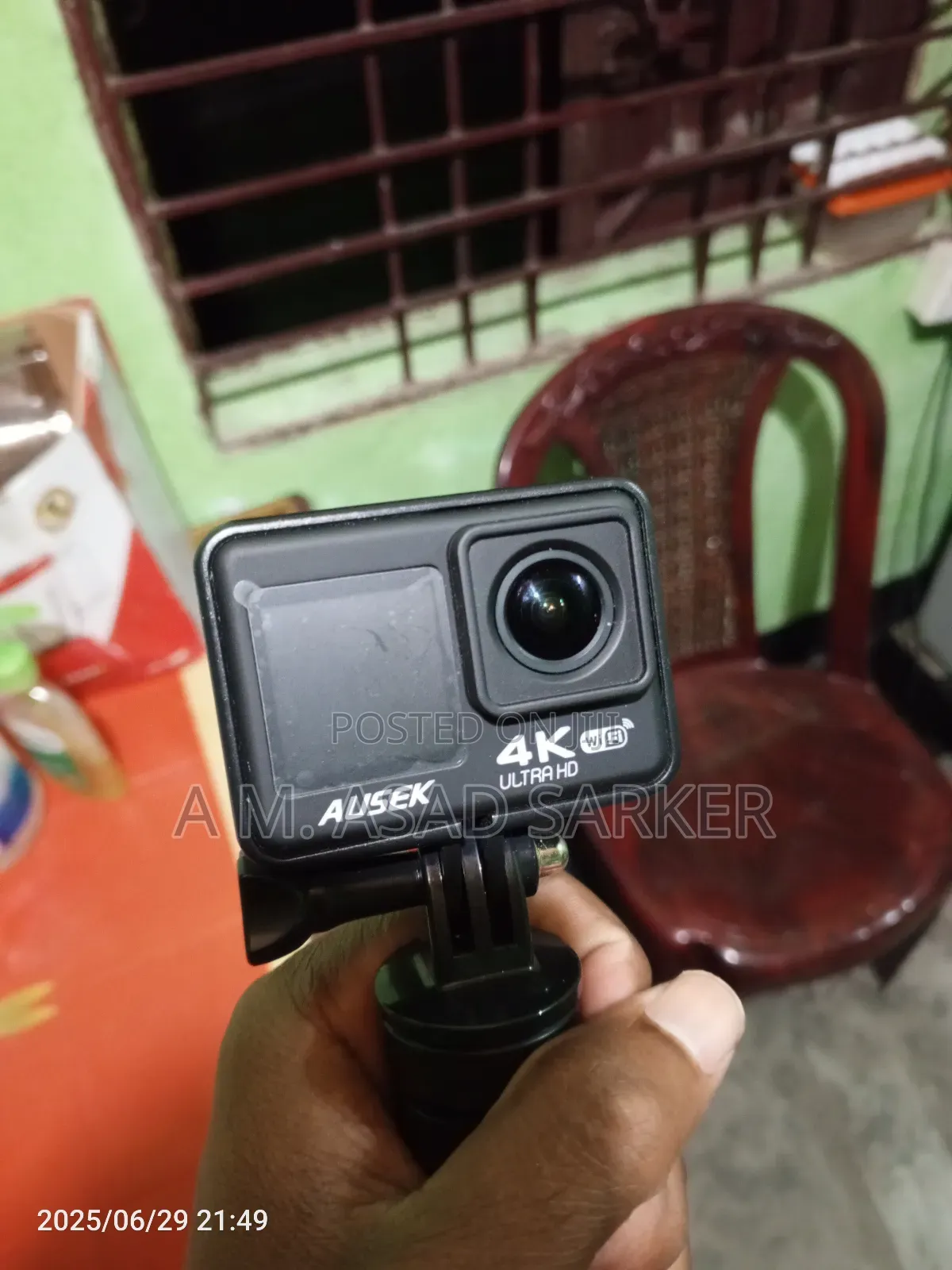 ক্যামেরাটি নতুন। একদম ফ্রেশ কন্ডিশন