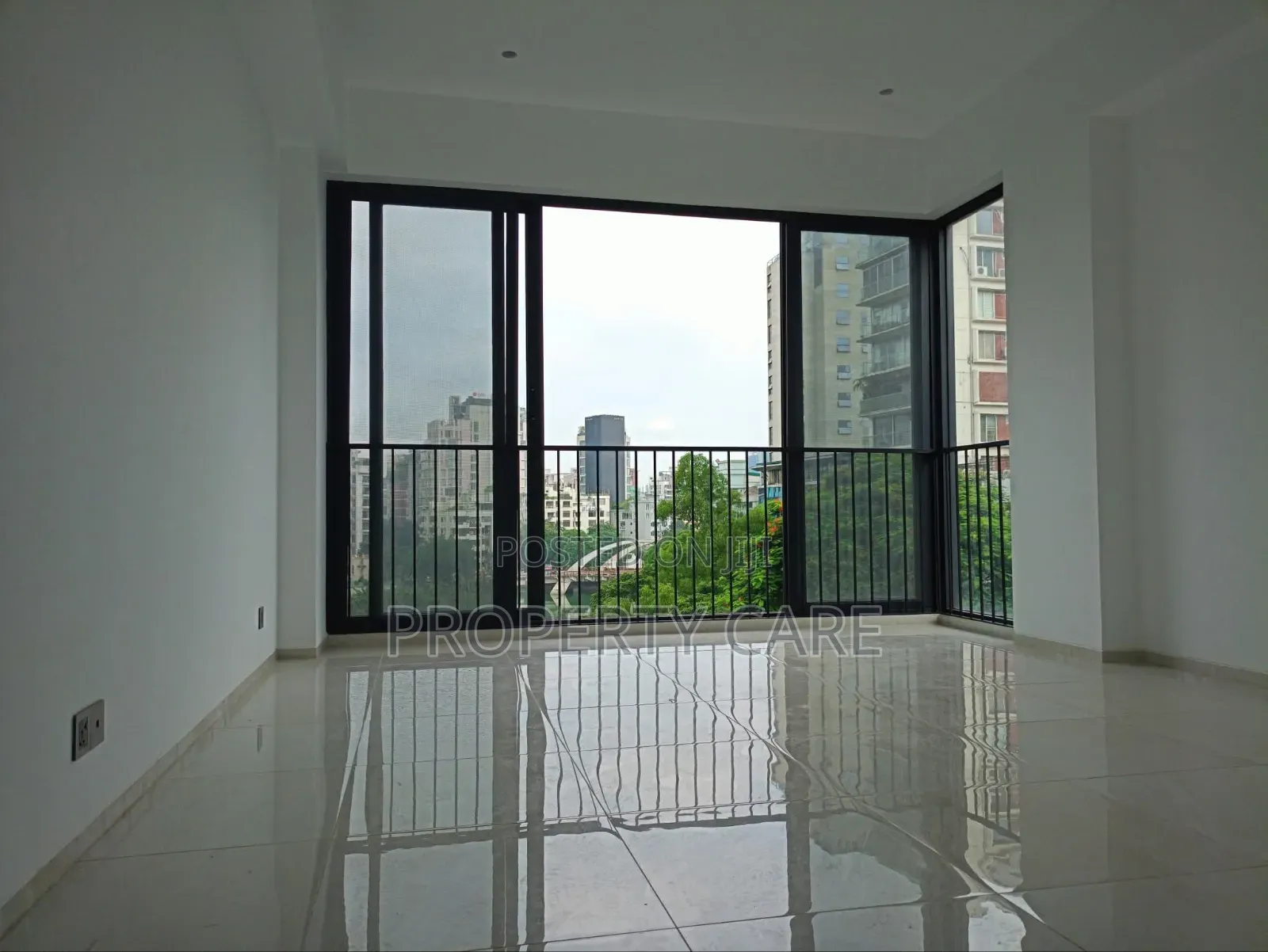 3bdrm Apartment in Banani for rent