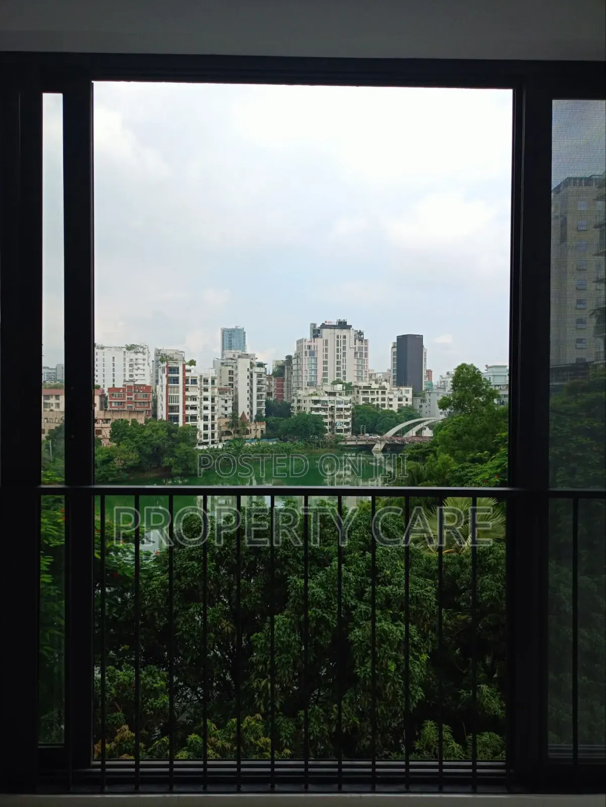 3bdrm Apartment in Banani for rent