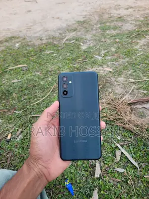 Photo - Samsung Galaxy F13 128 GB Black