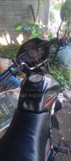Mahindra Centuro 2019 Black