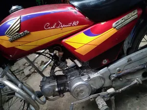 Honda 2011 Red