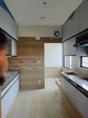 4bdrm Apartment in Gulshan for rent