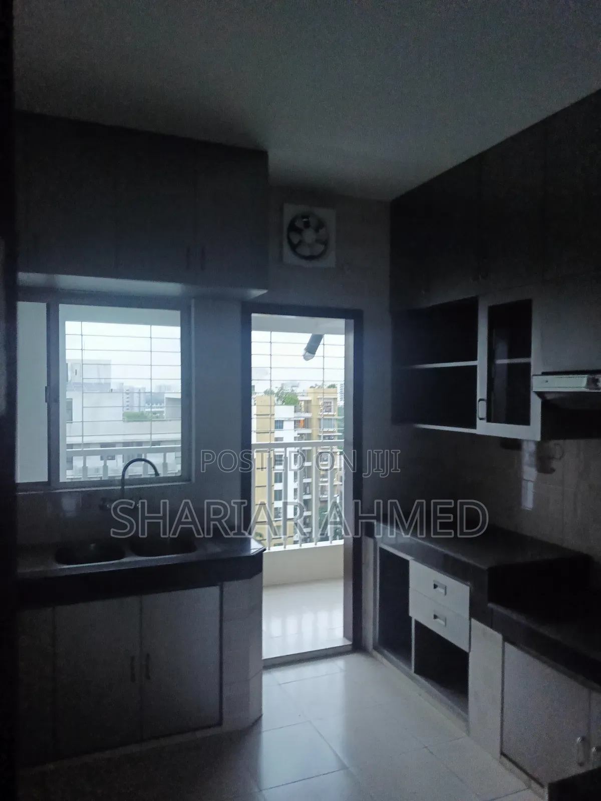 4bdrm Apartment in Gulshan for rent